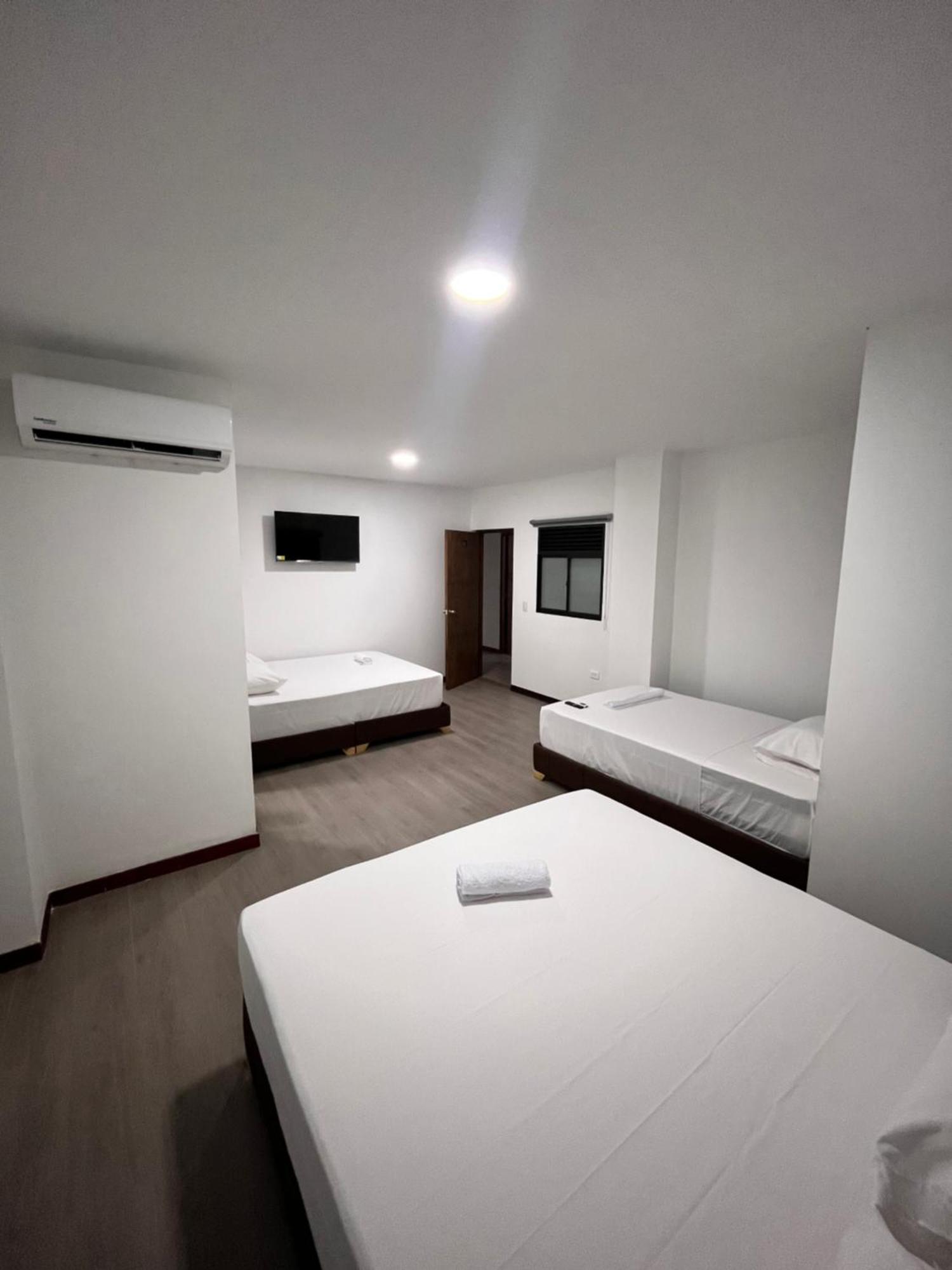 Hotel Gallery By 70 Medellín Exteriér fotografie